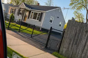 11 Westbrook St, Hartford, CT 06106 - Photo 2