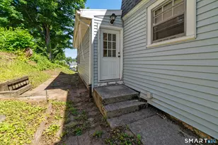 189 Andrew Ave, Naugatuck, CT 06770 - Photo 4