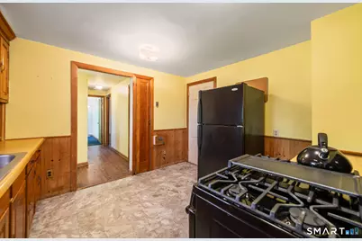 189 Andrew Avenue, Naugatuck, CT 06770 - Photo 16
