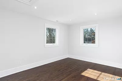 38 Poe Court, Fairfield, CT 06825 - Photo 12