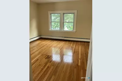 27 Arnold Street, Hartford, CT 06106 - Photo 20