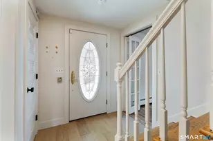 22 Seneca Dr, Vernon, CT 06066 - Photo 8