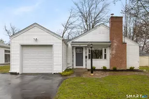 12 Sherwood Rd, West Hartford, CT 06117 - Photo 1