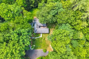 11 Pratt Farm Rd, Granby, CT 06060 - Photo 4