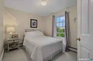 181 Ocean View Ave, Groton, CT 06355 - Photo 32