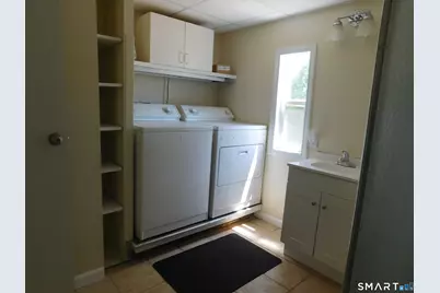 24 E Street, Groton, CT 06340 - Photo 10