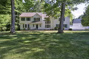 152 Chase Hollow Ln, Glastonbury, CT 06033 - Photo 1