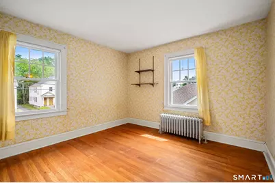 81 Woodlawn Street, West Hartford, CT 06110 - Photo 18