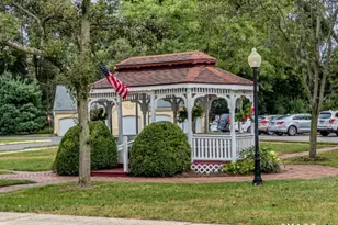 75 Washington Ave, Hamden, CT 06518 - Photo 1