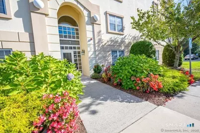 75 Washington Avenue #8-205, Hamden, CT 06518 - Photo 1