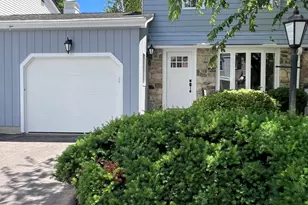 108 Jamestown Rd, Stratford, CT 06614 - Photo 2