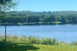 108 Jamestown Rd, Stratford, CT 06614 - Photo 20