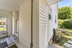 95 Carmel St, Hamden, CT 06518 - Photo 32