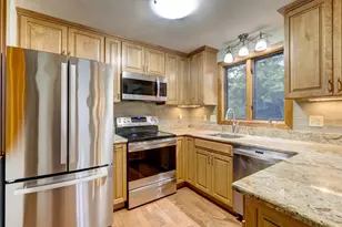 68 Fairlawn Rd, Glastonbury, CT 06033 - Photo 10
