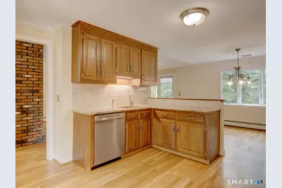50 Spruce Lane, Glastonbury, CT 06033 - Photo 2