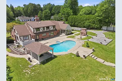 100 Somerwynd Lane, Suffield, CT 06078 - Photo 2