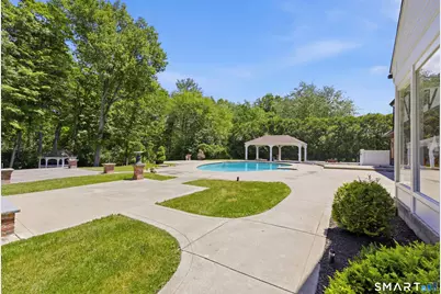 100 Somerwynd Lane, Suffield, CT 06078 - Photo 18