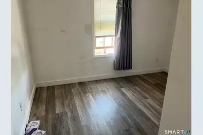180 Olivia Street #2B, Derby, CT 06418 - Photo 4