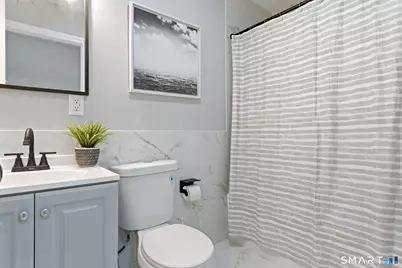 102 Capen Street, Hartford, CT 06120 - Photo 32