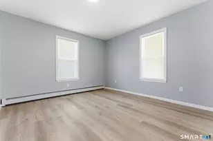102 Capen St, Hartford, CT 06120 - Photo 6