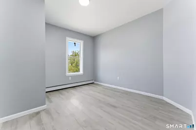 102 Capen Street, Hartford, CT 06120 - Photo 20