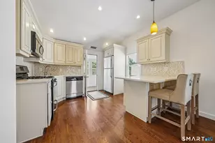 10 Wells Ave, Stamford, CT 06902 - Photo 16