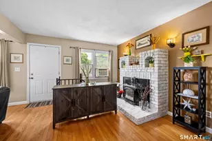 58 Vivian St, Waterford, CT 06385 - Photo 10
