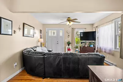 58 Vivian Street, Waterford, CT 06385 - Photo 6