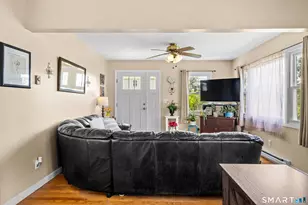 58 Vivian St, Waterford, CT 06385 - Photo 6