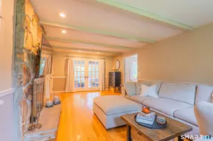 260 Pilgrim Ln, Stratford, CT 06614 - Photo 14