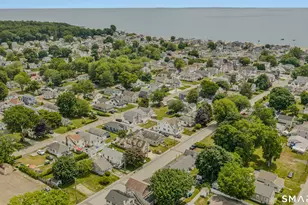 8 & 10 Swan Ave, Old Lyme, CT 06371 - Photo 4