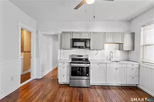 394 Gregory St, Bridgeport, CT 06604 - Photo 4