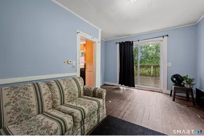 220 Murray Street, Meriden, CT 06450 - Photo 8