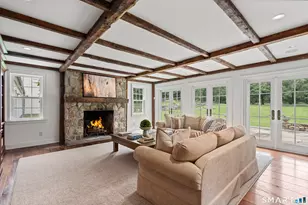 80 Governors Ln, Fairfield, CT 06824 - Photo 14