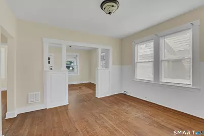 215 Overland Avenue, Bridgeport, CT 06606 - Photo 10
