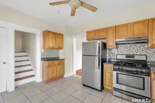 215 Overland Ave, Bridgeport, CT 06606 - Photo 22