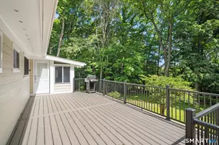 17 Nutmeg Dr, Greenwich, CT 06831 - Photo 4