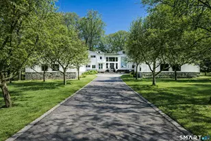 475 Fence Row Dr, Fairfield, CT 06824 - Photo 2