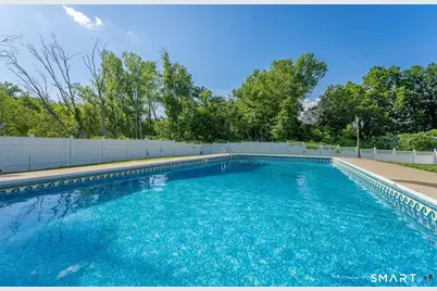 5 Sanford Avenue, Enfield, CT 06082 - Photo 32
