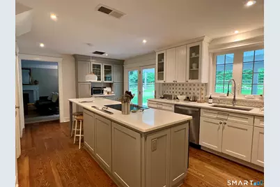 85 Thayer Drive, New Canaan, CT 06840 - Photo 4