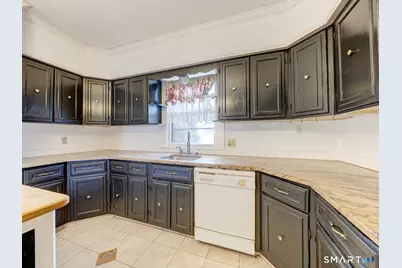 46 Merriman Street, Bristol, CT 06010 - Photo 24