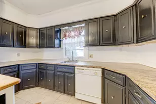 46 Merriman St, Bristol, CT 06010 - Photo 24