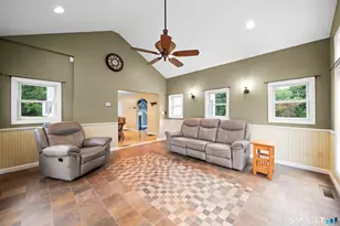 35 North St, Enfield, CT 06082 - Photo 10