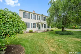 35 North St, Enfield, CT 06082 - Photo 2