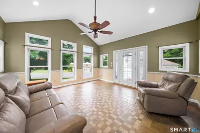 35 North Street, Enfield, CT 06082 - Photo 8