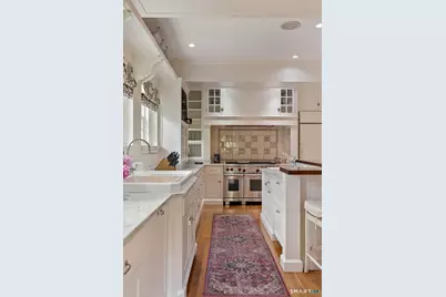 70 Terry Road, Hartford, CT 06105 - Photo 12