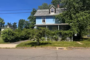 7 Evergreen Ave, Middletown, CT 06457 - Photo 2
