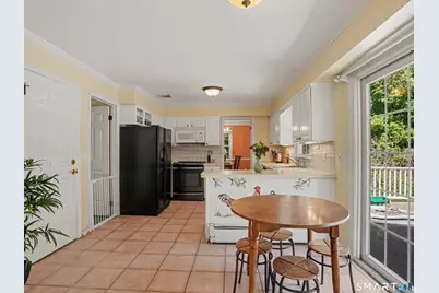 2435 Boston Post Road, Darien, CT 06820 - Photo 12