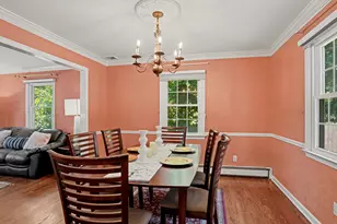 2435 Boston Post Rd, Darien, CT 06820 - Photo 10