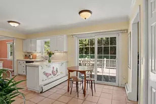 2435 Boston Post Rd, Darien, CT 06820 - Photo 14